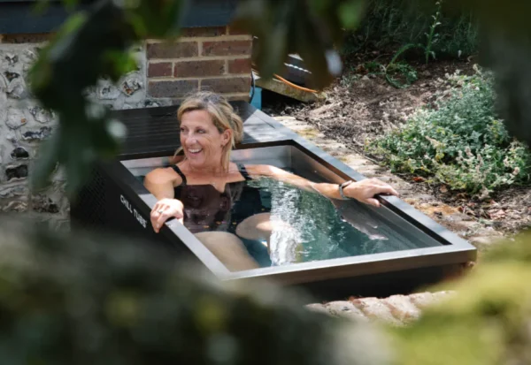 Chill Tub Ice Bath With A Built-In Temperature Control System