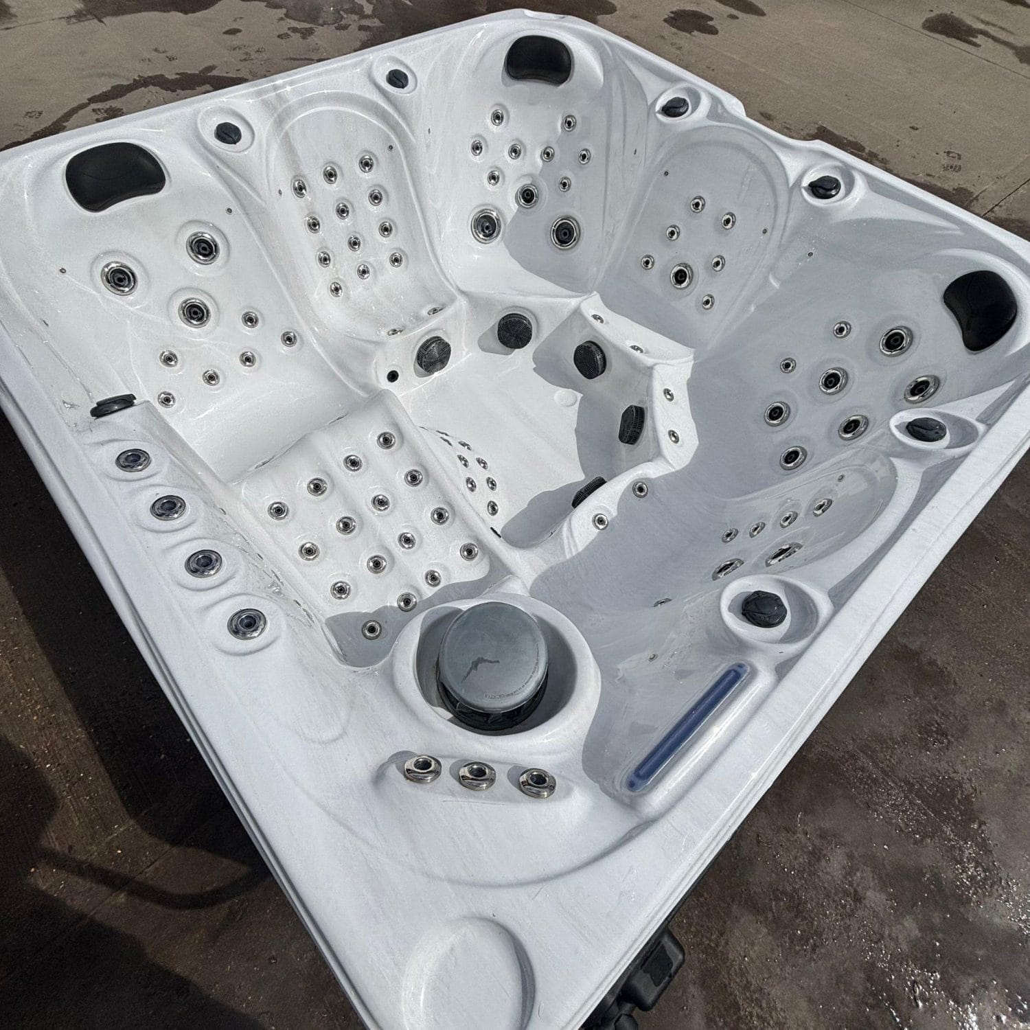 Swanboro Single Lounger Spa