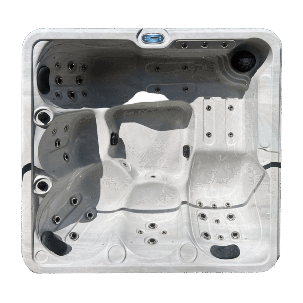 Atlantis Hot Tub - Wild Water Spas