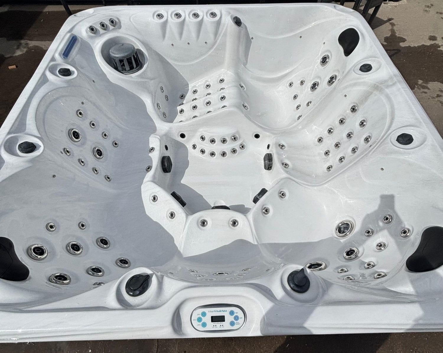 Swanboro Single Lounger Spa