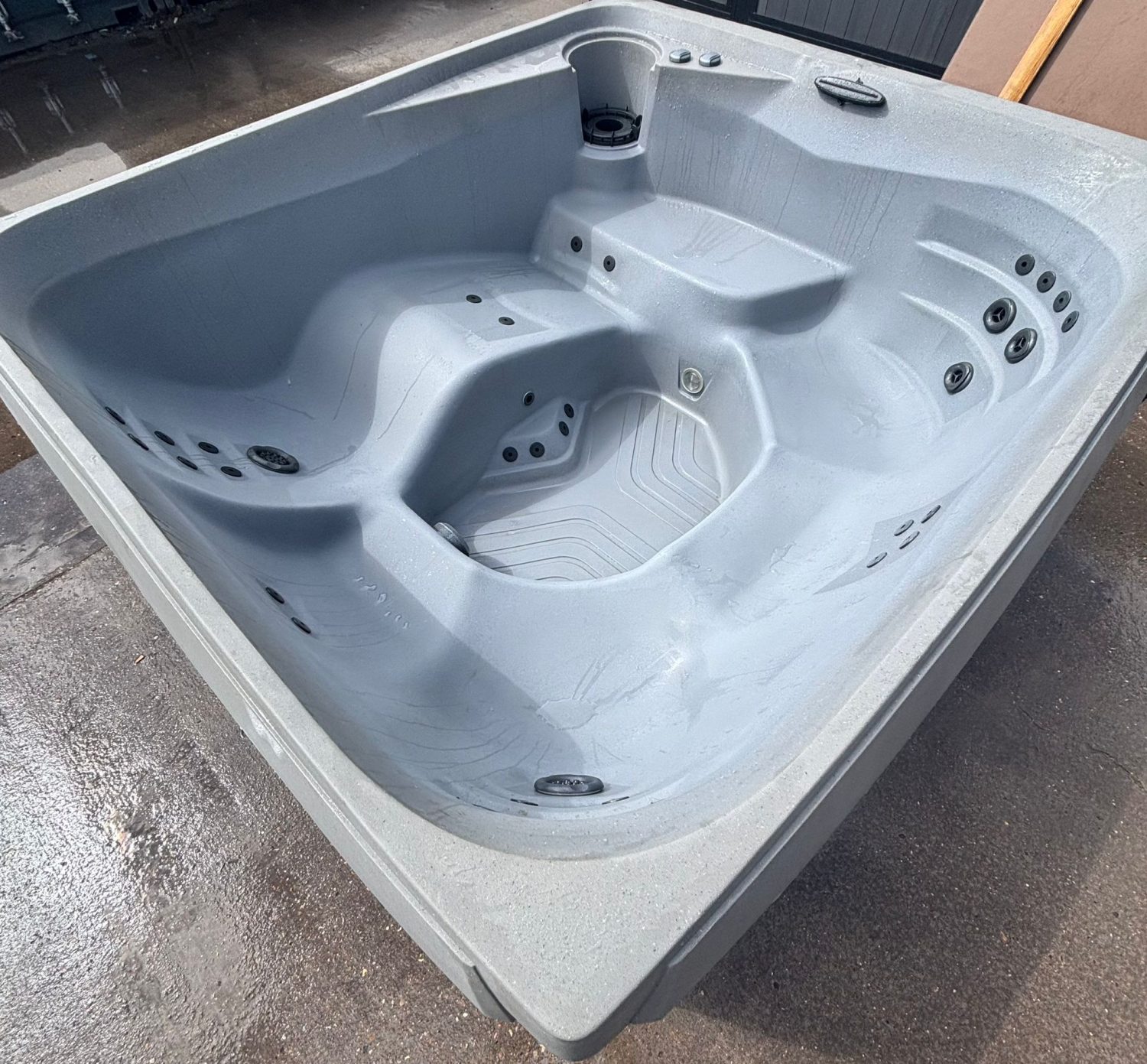 Strong Spa