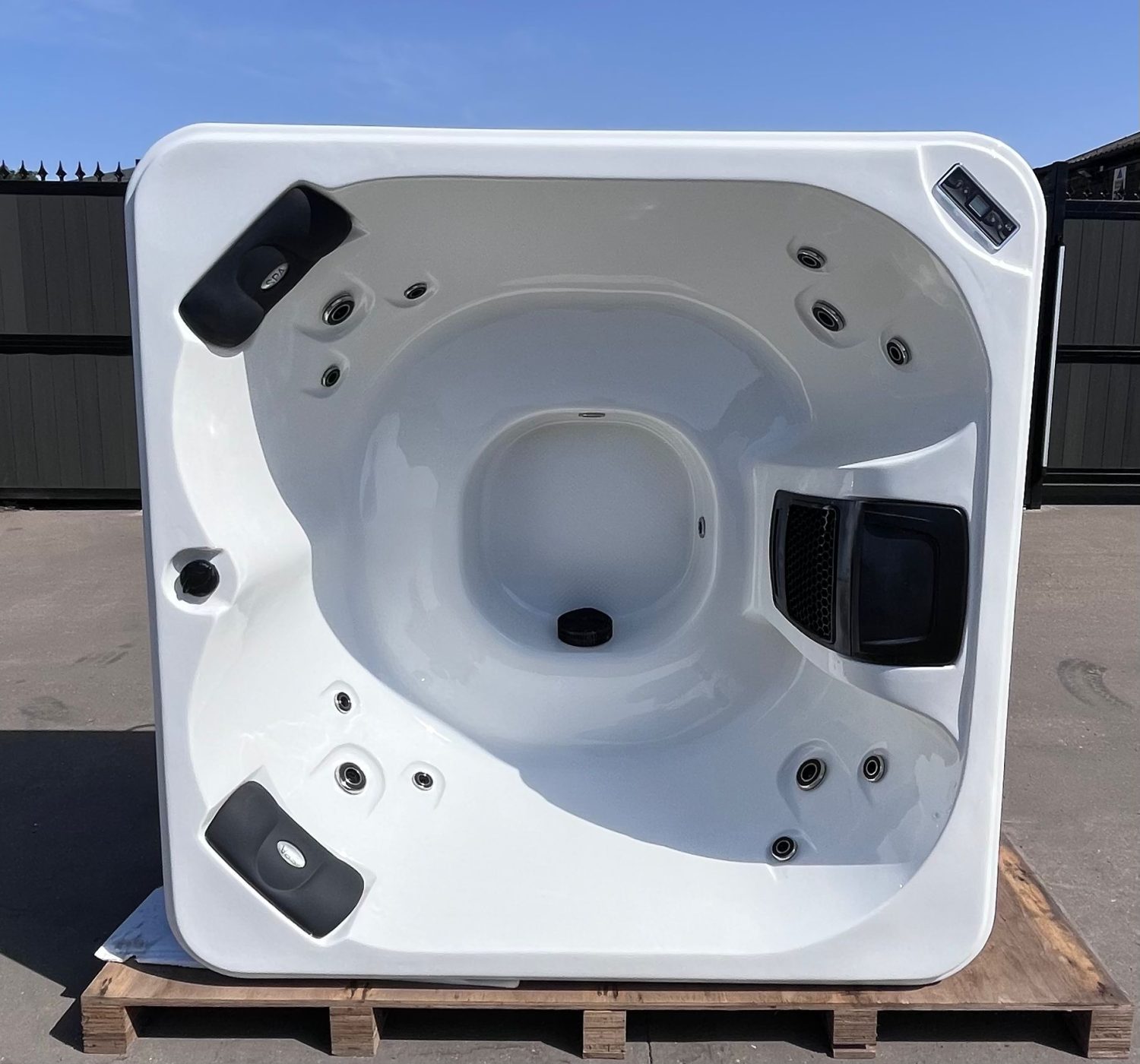 Triton SE Premium