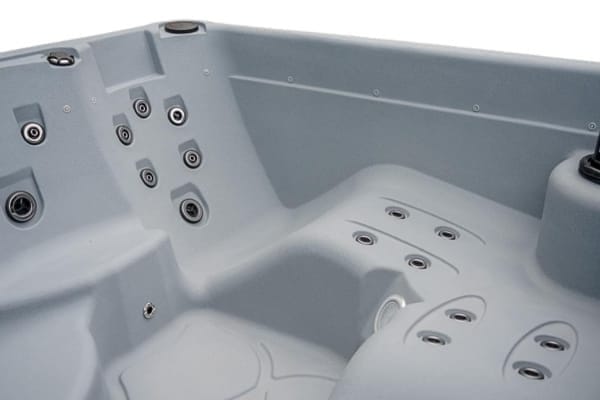 Coral Lagoon 5 Person 3 Seater 2 Lounger Hot Tub