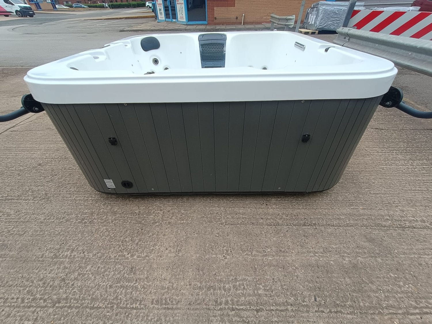 Apollo Single Lounger