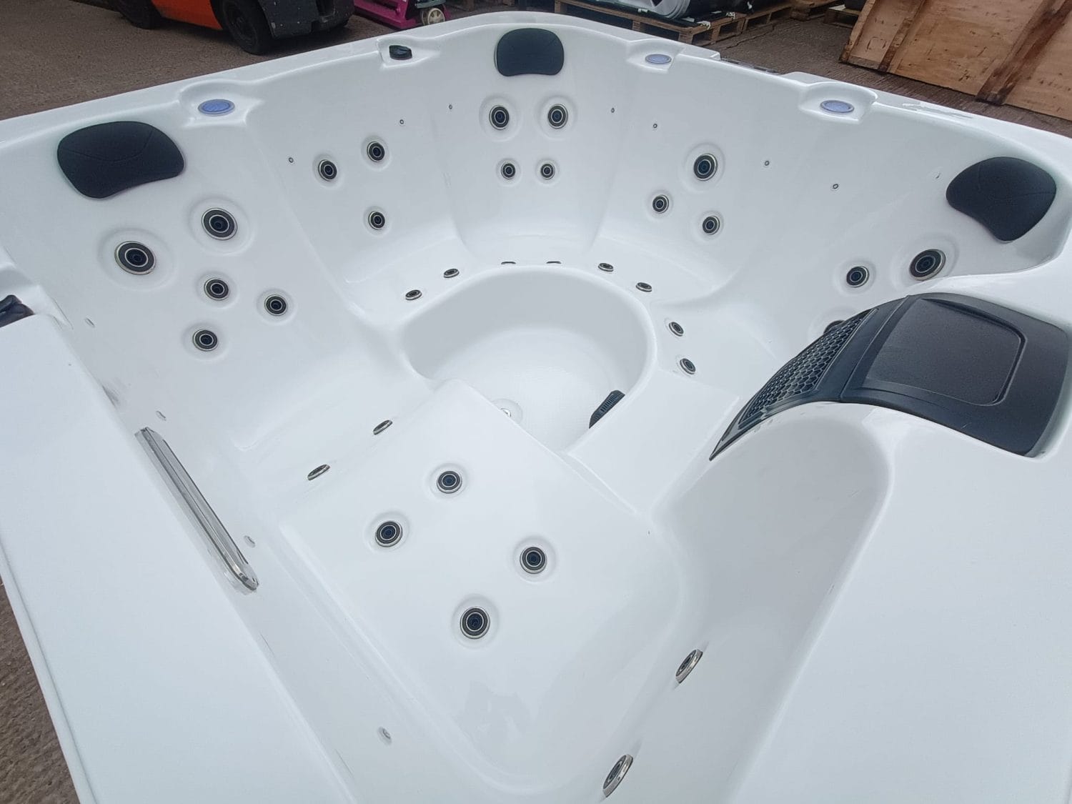 Apollo Single Lounger