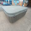 Jacuzzi J335