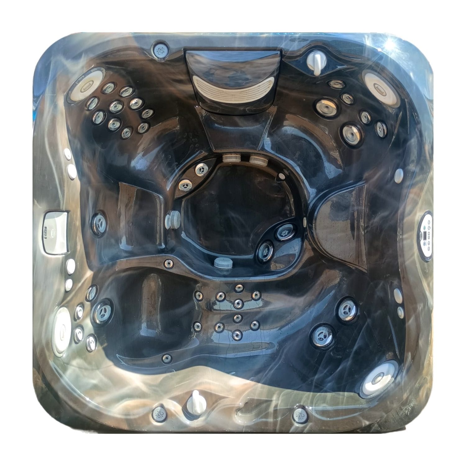 Jacuzzi J335