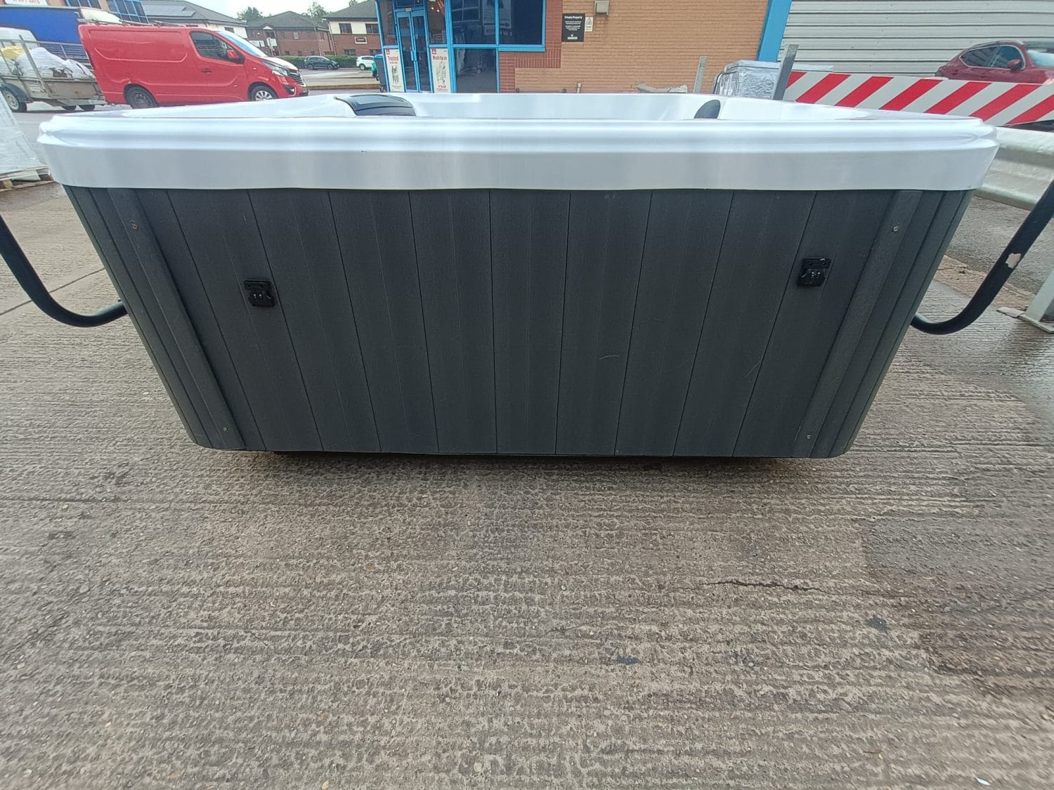 Orca Wave Hot Tub
