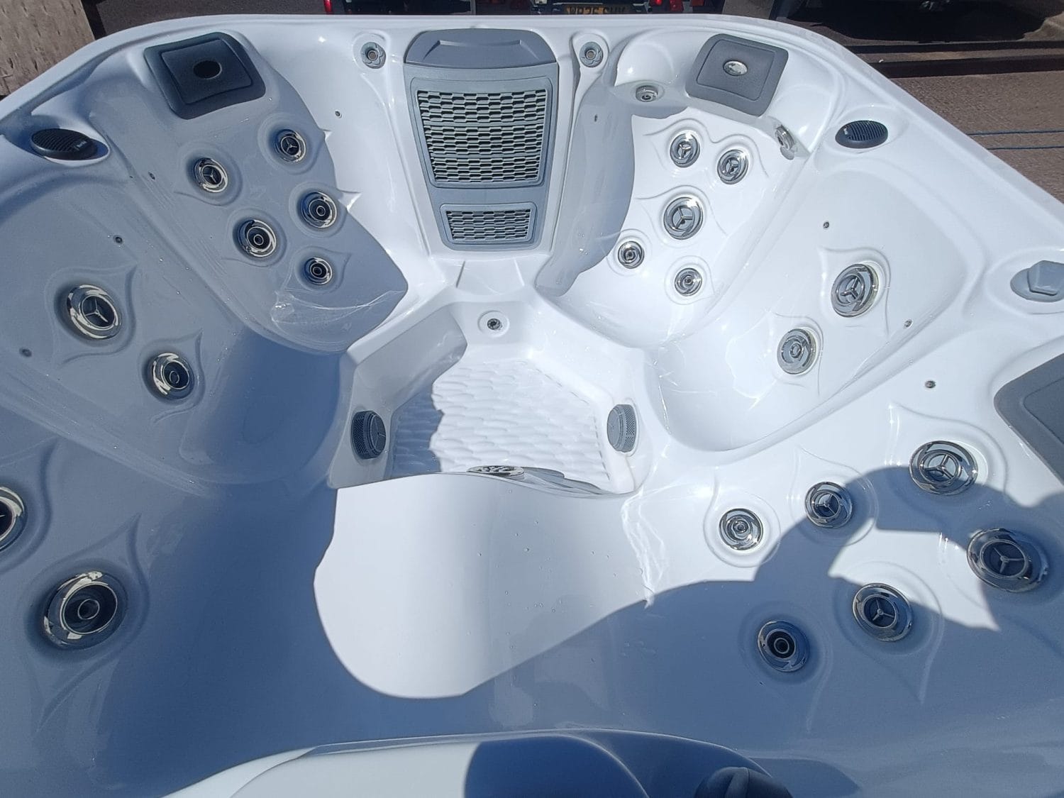 Thermal Hydro Hot Tub