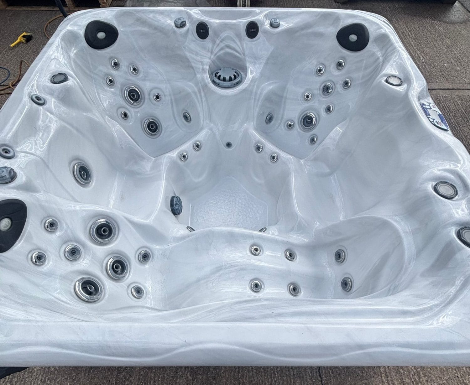 Grizzly Bear Hot Tub